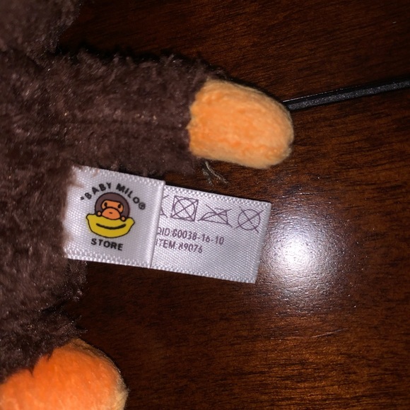 Bape / A Bathing Ape Baby Milo Plush - Picture 3 of 7